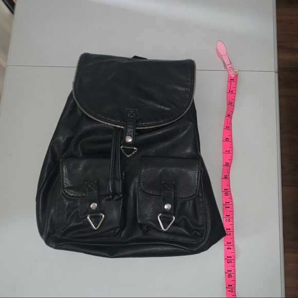 Cute Faux Leather Backpack Bag Divided H&M - Picture 13 of 15